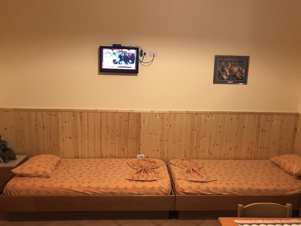 Guroal Holiday House Shëngjin 外观 照片